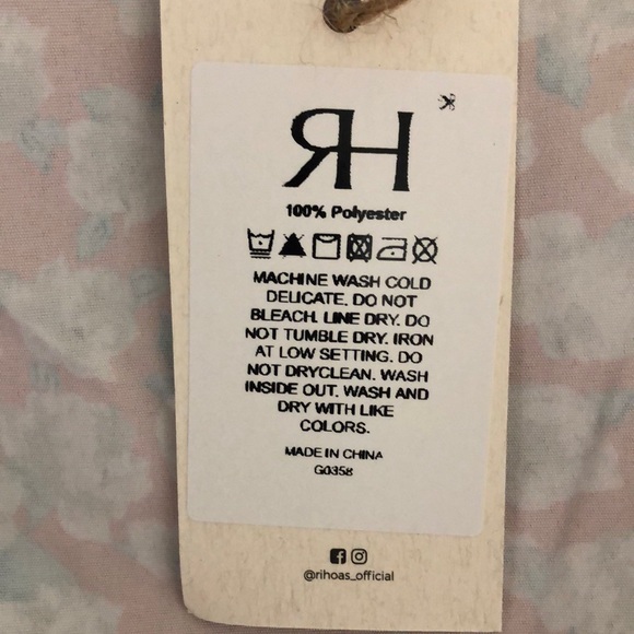 RIHOAS Womens Buttoned Down Long Sleeves Print Blouse - Size Medium - Picture 6 of 7